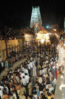 Image Id : 4752291 <span>Date : 2005-04-20 <span>Category : Religion and Belief</span>
