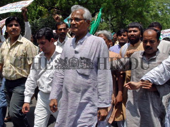 Image Id : 4776644 <span>Date : 2005-04-25 <span>Category : Politics</span>
