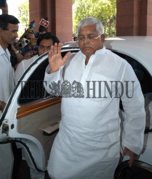Image Id : 4776775 <span>Date : 2005-04-25 <span>Category : Politics</span>