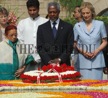 Image Id : 4787448 <span>Date : 2005-04-27 <span>Category : Politics</span>