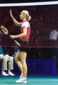 Image Id : 4801116 <span>Date : 2000-09-22 <span>Category : Sport</span>