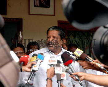 Image Id : 4832284 <span>Date : 2005-05-04 <span>Category : Politics</span>