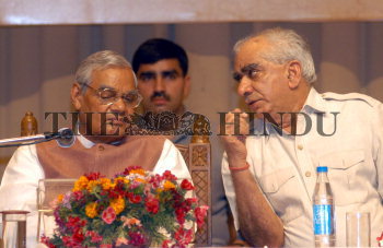 Image Id : 4874876 <span>Date : 2005-05-11 <span>Category : Politics</span>