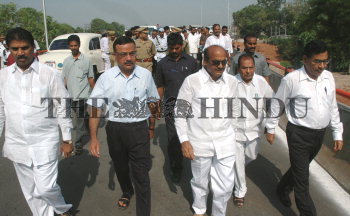 Image Id : 4881668 <span>Date : 2005-05-12 <span>Category : Politics</span>