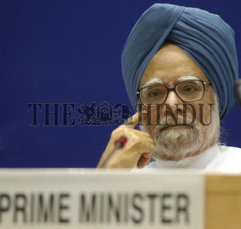 Image Id : 4932756 <span>Date : 2005-05-20 <span>Category : Politics</span>