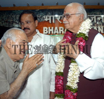Image Id : 5065073 <span>Date : 2005-06-11 <span>Category : Politics</span>