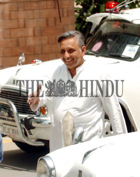 Image Id : 5116365 <span>Date : 2005-06-20 <span>Category : Politics</span>
