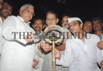 Image Id : 5205721 <span>Date : 2005-07-05 <span>Category : Politics</span>