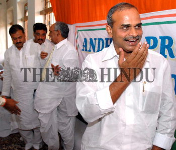 Image Id : 5279907 <span>Date : 2005-07-18 <span>Category : Politics</span>