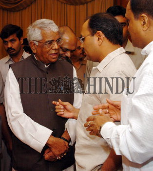 Image Id : 5303632 <span>Date : 2005-07-22 <span>Category : Politics</span>
