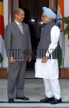 Image Id : 5358171 <span>Date : 2005-08-01 <span>Category : Politics</span>
