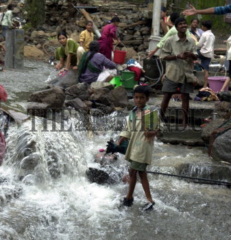 Image Id : 5381546 <span>Date : 2005-08-05 <span>Category : Disaster and Accident</span>
