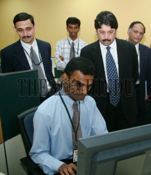 Image Id : 5391729 <span>Date : 2005-08-07 <span>Category : Economy Business and Finance</span>