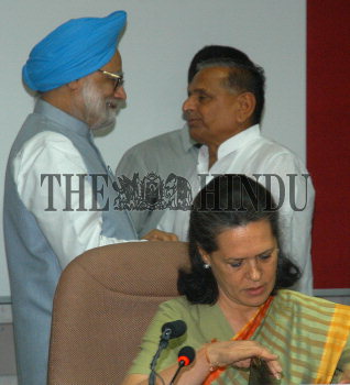 Image Id : 5483632 <span>Date : 2005-08-22 <span>Category : Politics</span>