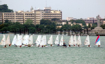 Image Id : 5488566 <span>Date : 2005-08-23 <span>Category : Sport</span>