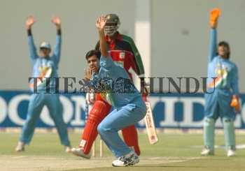 Image Id : 5562896 <span>Date : 2005-09-04 <span>Category : Sport</span>