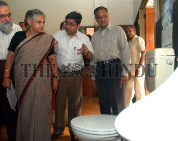 Image Id : 5575473 <span>Date : 2005-09-06 <span>Category : Politics</span>