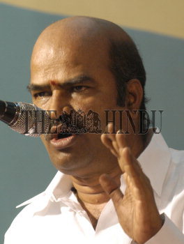 Image Id : 5615976 <span>Date : 2005-09-12 <span>Category : Politics</span>