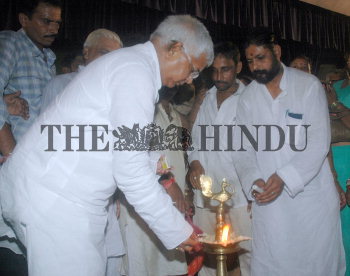 Image Id : 5670657 <span>Date : 2005-09-20 <span>Category : Politics</span>