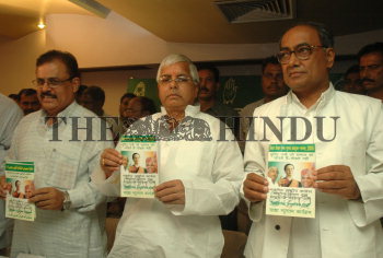Image Id : 5768244 <span>Date : 2005-10-04 <span>Category : Politics</span>