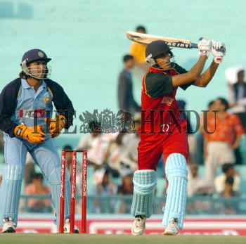 Image Id : 5842209 <span>Date : 2005-10-15 <span>Category : Sport</span>