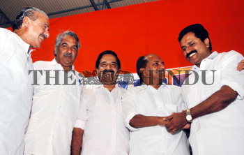 Image Id : 5889924 <span>Date : 2005-10-22 <span>Category : Politics</span>
