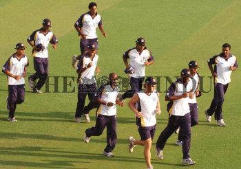 Image Id : 5927749 <span>Date : 2005-10-27 <span>Category : Sport</span>