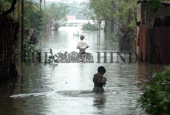 Image Id : 6023249 <span>Date : 2005-11-09 <span>Category : Disaster and Accident</span>