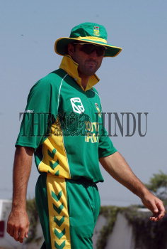 Image Id : 6061337 <span>Date : 2005-11-14 <span>Category : Sport</span>