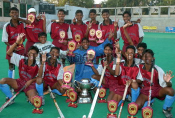 Image Id : 6061620 <span>Date : 2005-11-14 <span>Category : Sport</span>