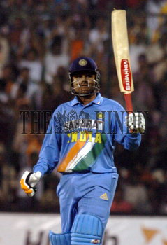 Image Id : 6115132 <span>Date : 2005-11-19 <span>Category : Sport</span>