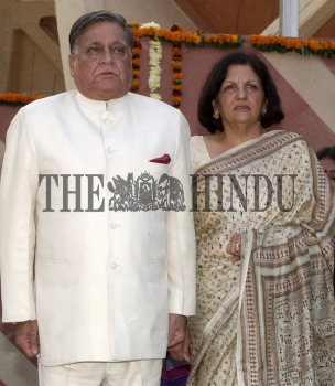 Image Id : 6136770 <span>Date : 2005-11-22 <span>Category : Politics</span>