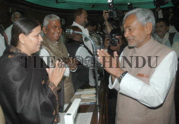 Image Id : 6177071 <span>Date : 2005-11-28 <span>Category : Politics</span>