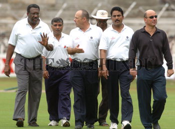 Image Id : 6220376 <span>Date : 2005-12-03 <span>Category : Sport</span>