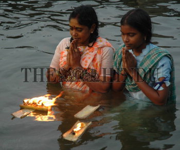 Image Id : 6221748 <span>Date : 2005-12-03 <span>Category : Religion and Belief</span>