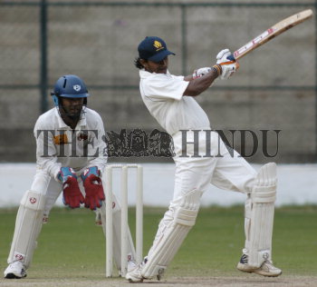 Image Id : 6228329 <span>Date : 2005-12-04 <span>Category : Sport</span>