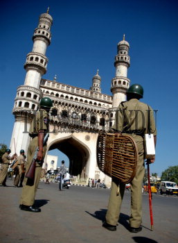 Image Id : 6243221 <span>Date : 2005-12-06 <span>Category : Religion and Belief</span>