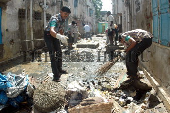 Image Id : 6250859 <span>Date : 2005-12-07 <span>Category : Disaster and Accident</span>