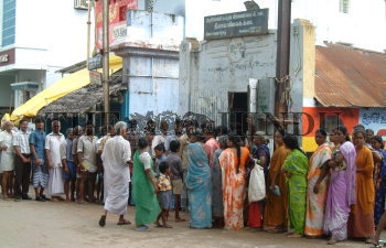Image Id : 6295001 <span>Date : 2005-12-12 <span>Category : Disaster and Accident</span>