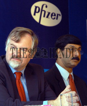 Image Id : 6359583 <span>Date : 2005-12-20 <span>Category : Economy Business and Finance</span>
