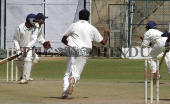 Image Id : 6411488 <span>Date : 2005-12-27 <span>Category : Sport</span>