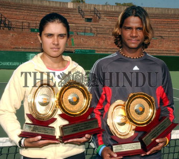 Image Id : 6490789 <span>Date : 2006-01-06 <span>Category : Sport</span>