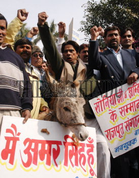 Image Id : 6558486 <span>Date : 2006-01-15 <span>Category : Politics</span>