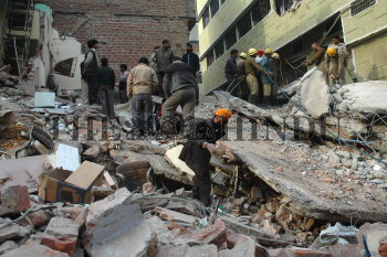 Image Id : 6573569 <span>Date : 2006-01-17 <span>Category : Disaster and Accident</span>