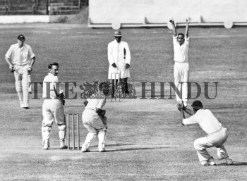 Image Id : 6576106 <span>Date : 1956-01-09 <span>Category : Sport</span>