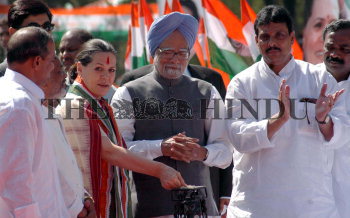 Image Id : 6610366 <span>Date : 2006-01-21 <span>Category : Politics</span>