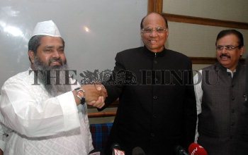 Image Id : 6708945 <span>Date : 2006-02-01 <span>Category : Politics</span>