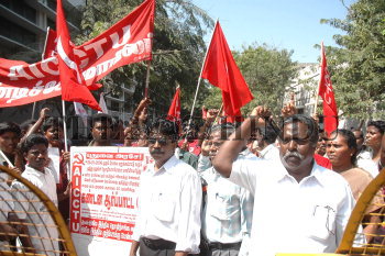 Image Id : 6753442 <span>Date : 2006-02-06 <span>Category : Labour</span>