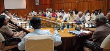 Image Id : 6829392 <span>Date : 2006-02-14 <span>Category : Politics</span>
