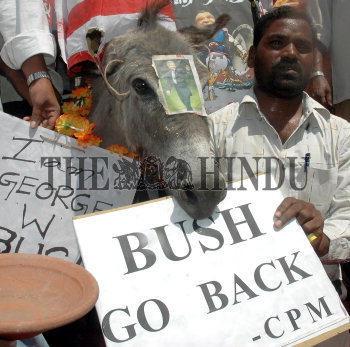 Image Id : 6987375 <span>Date : 2006-03-02 <span>Category : Politics</span>